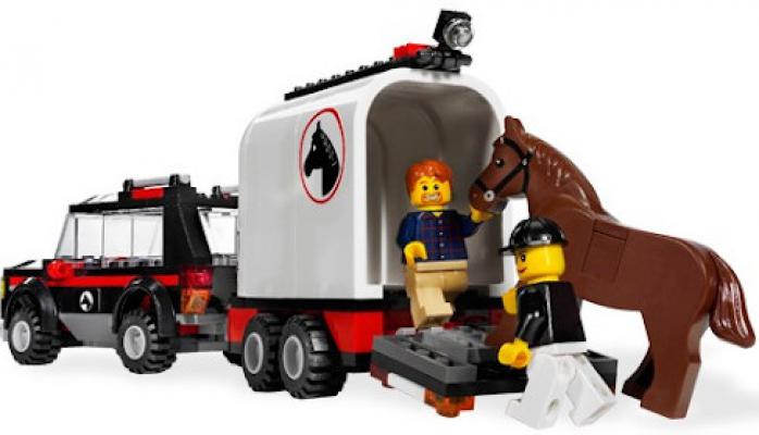 LEGO City 4WD with Horse Trailer