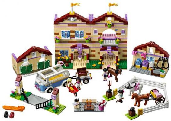 LEGO Friends Paardenkamp - 3185