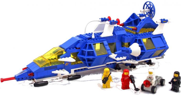 LEGO Space Cosmic Fleet Voyager