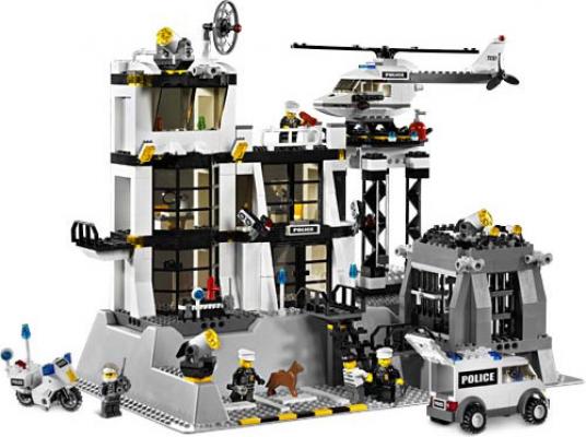 LEGO Town Police Station