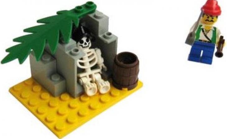 LEGO Pirates Skeleton Crew