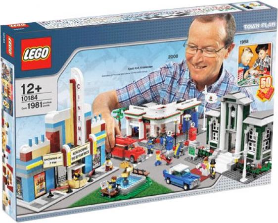 LEGO Creator 3-in-1 Town Plan